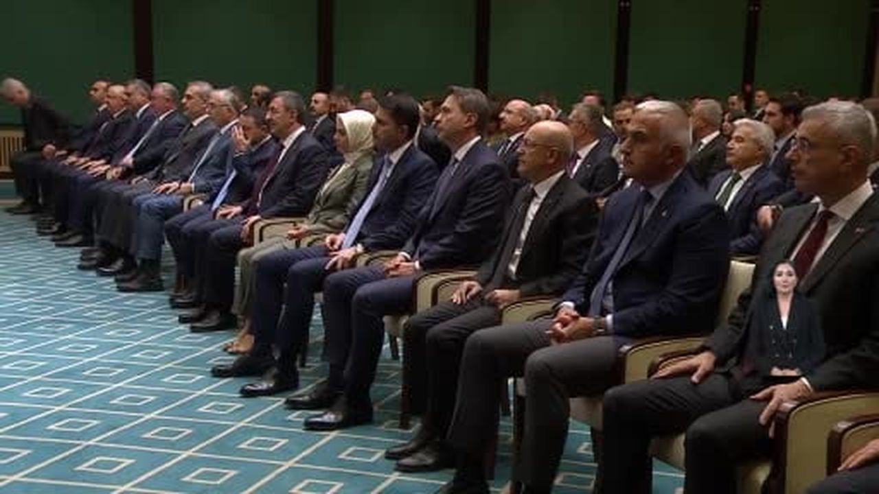 Cumhurbaşkanı Erdoğan: "Selçuklu ve Osmanlı'yı yok sayan tarih okumalarını iyi niyetli...