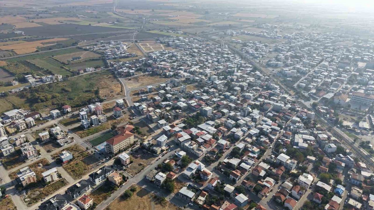MANİSA’NIN ŞEHZADELER İLÇESİNDE YAKLAŞIK 40 YILDIR KANALİZASYON VE TAŞKIN SORUNUYLA MÜCADELE EDEN...