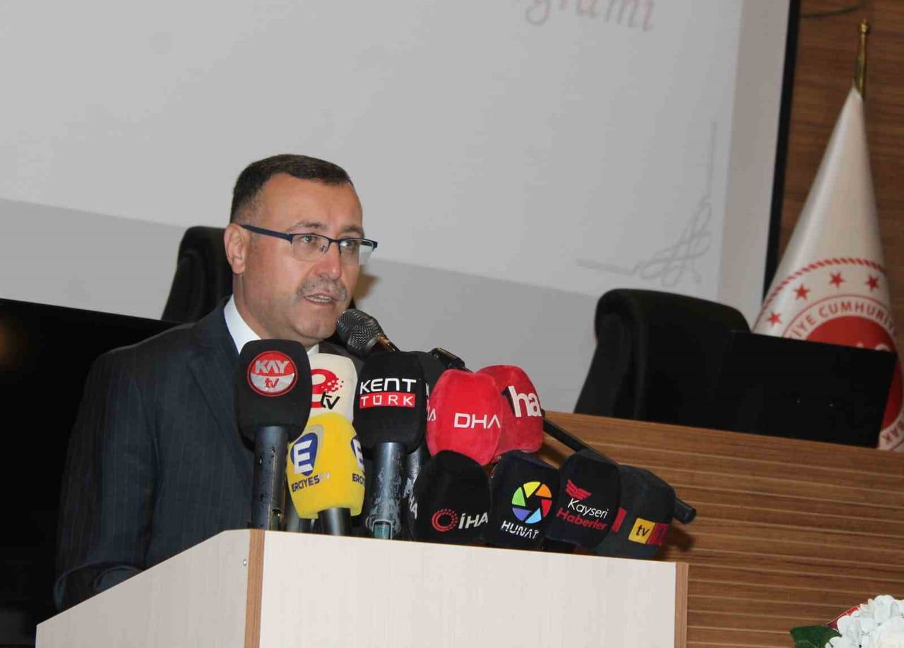 KAYSERİ CUMHURİYET BAŞSAVCISI HABİB SOLUK; "HUKUKÇUNUN EN KUTSAL GÖREVİ, ADALETİN TERAZİSİNİ...