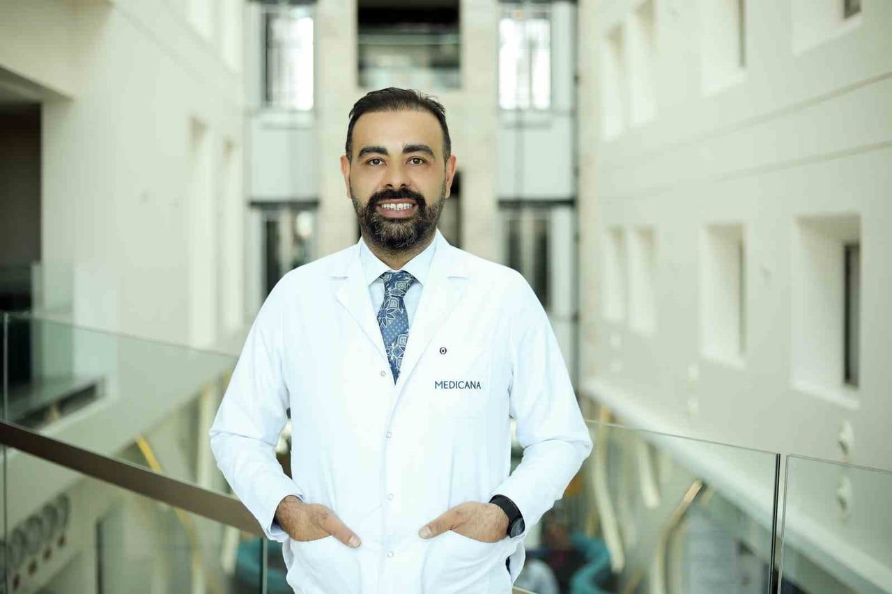 KARDİYOLOJİ UZMANI DOÇ. DR. HASAN YÜCEL