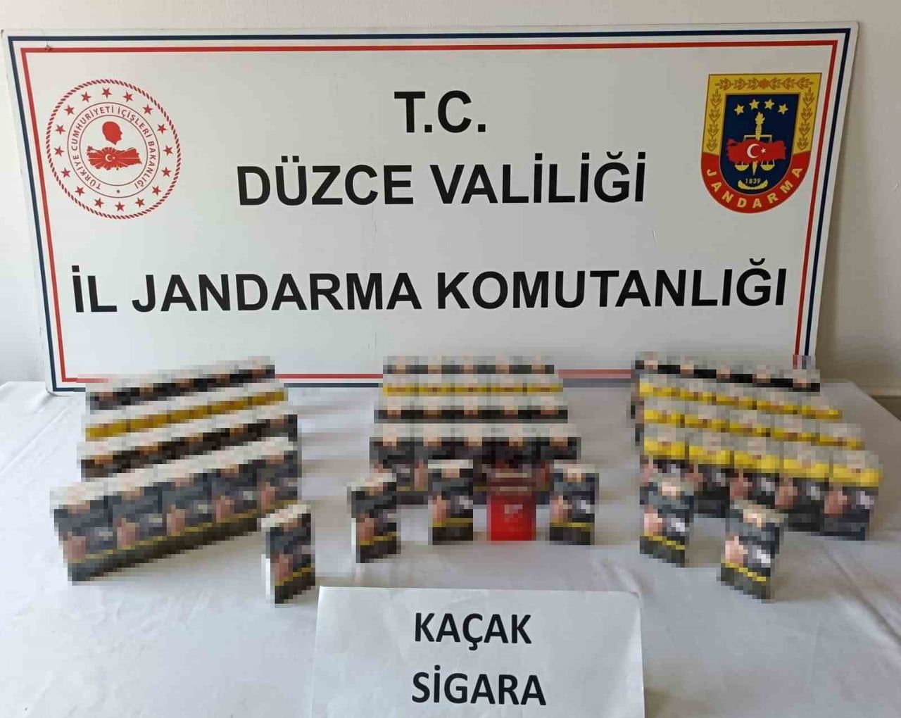 DÜZCE'DE POLİS VE JANDARMA EKİPLERİ TARAFINDAN YAPILAN OPERASYONLARDA KAÇAKÇILARA GÖZ AÇTIRMIYOR....