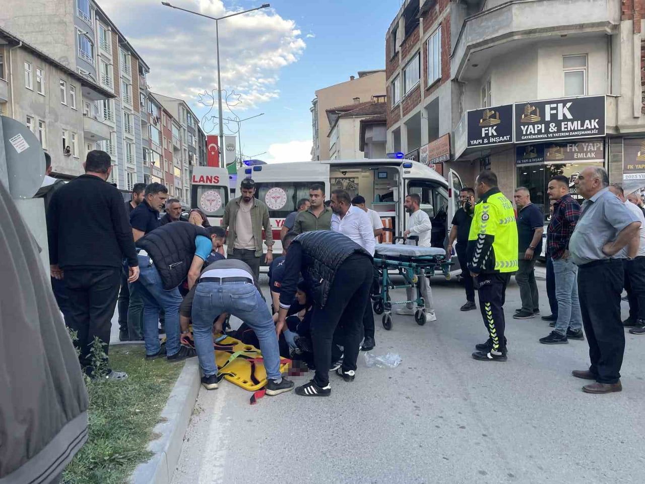 13 EKİM'DE ADNAN MENDERES CADDESİ'NDE MEYDANA GELEN KAZADA S.Y.'NİN KULLANDIĞI OTOMOBİL, YOLUN...