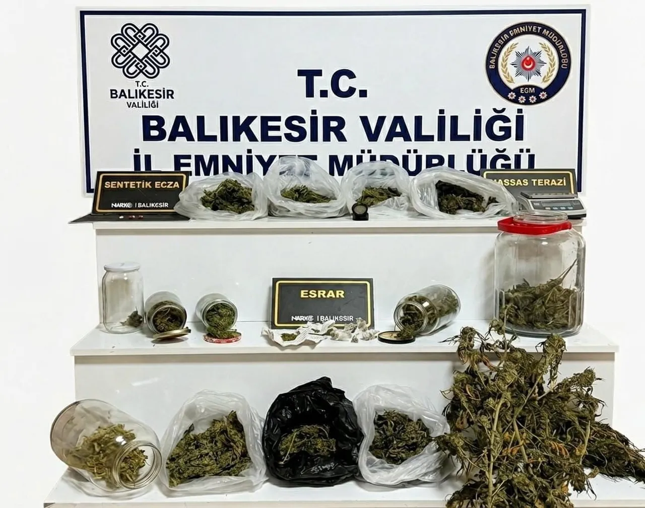 ELE GEÇİRİLENLER