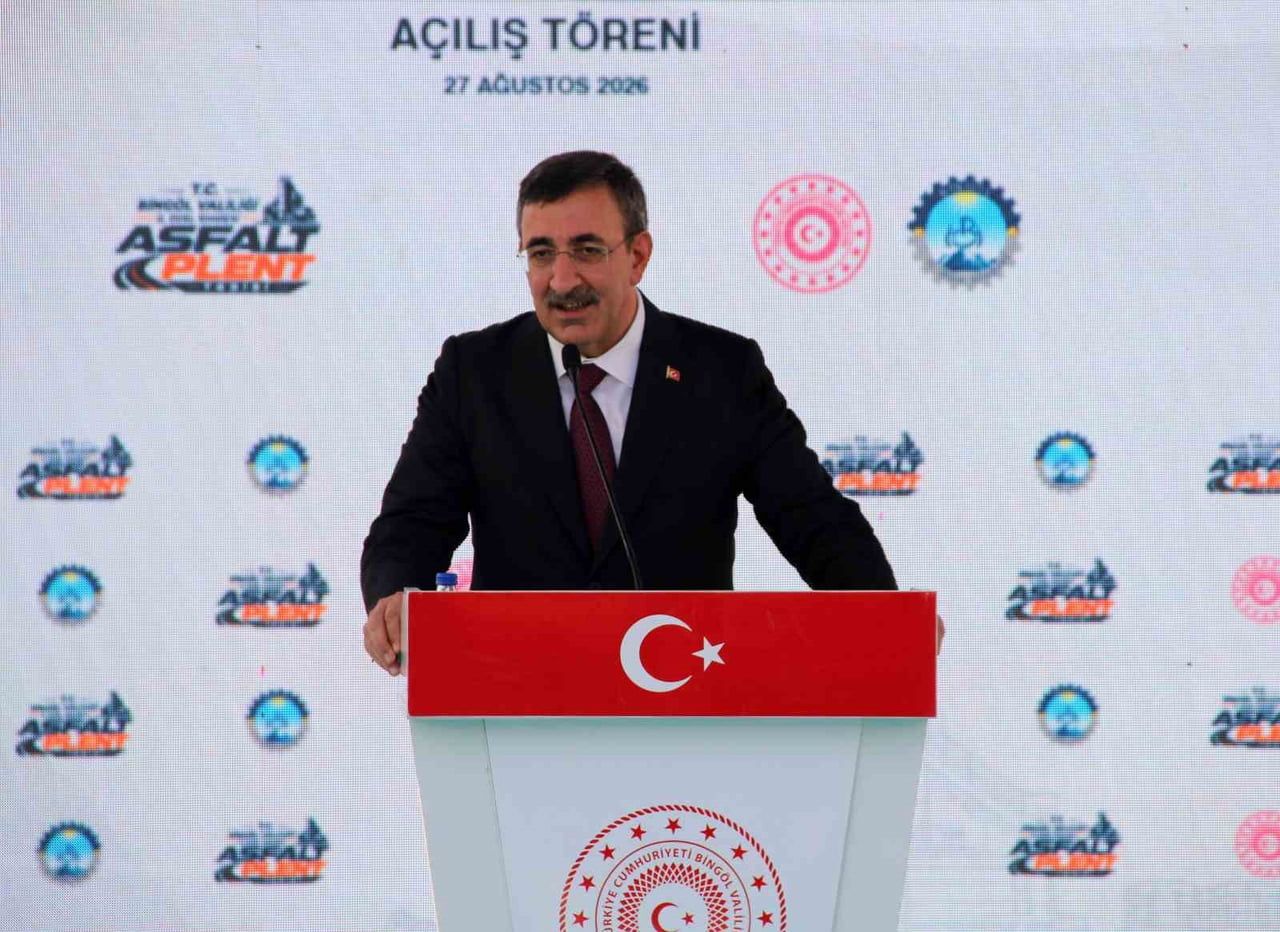 CUMHURBAŞKANI YARDIMCISI CEVDET YILMAZ, ASFALT PLENTİ AÇILIŞ PROGRAMINDA KONUŞTU