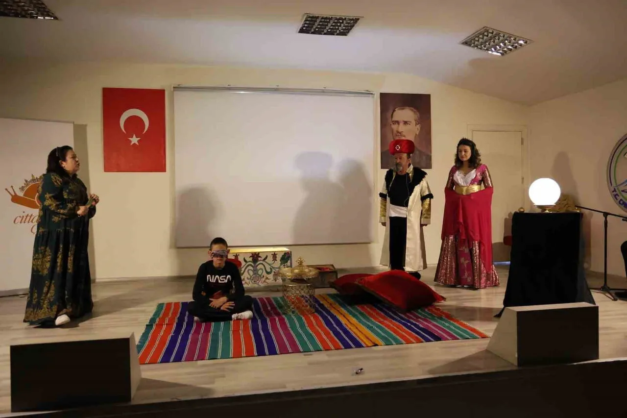 ÇAMELİ’DE DÜZENLENEN MASAL FESTİVALİ’NİN AKŞAM ETKİNLİKLERİ, AİLE EĞİTİMİ SEMİNERİ VE MASAL...