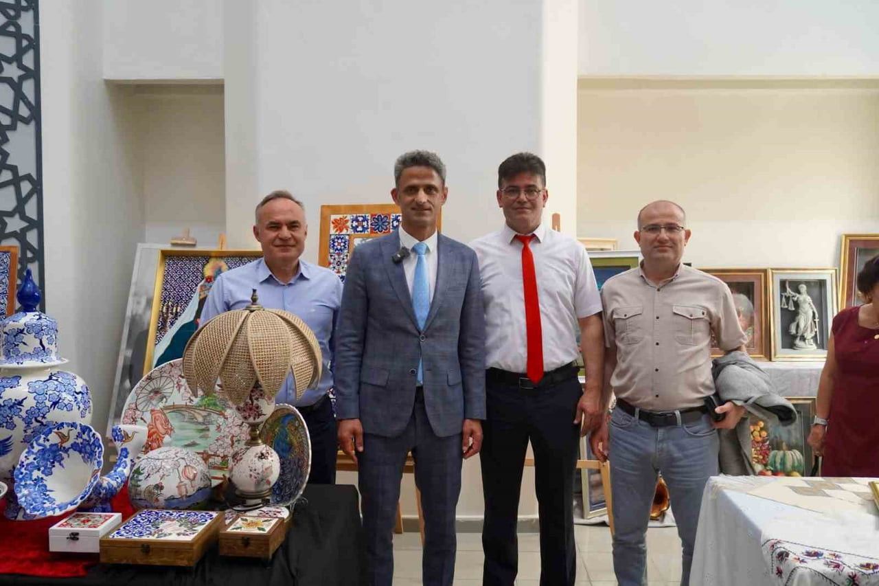 ÇAYCUMA’DA HAYAT BOYU ÖĞRENME HAFTASI SERGİSİ AÇILDI