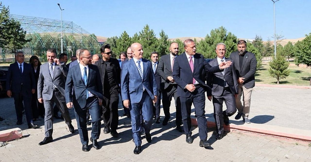 ERZURUM TEKNİK ÜNİVERSİTESİ (ETÜ) REKTÖRÜ PROF. DR. BÜLENT ÇAKMAK, YÜKSEKÖĞRETİM KURULU (YÖK)...