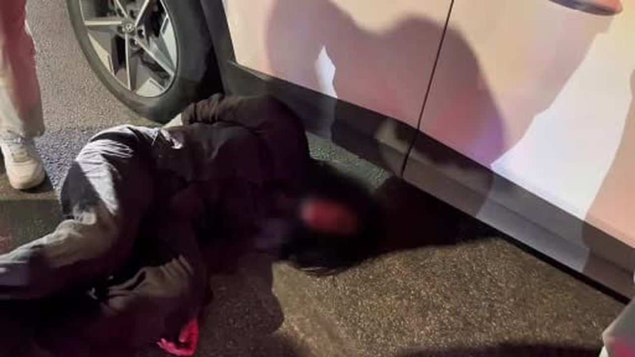 Ters yola girip gazeteci ve polislere hakaret eden şahıslar adliyeye sevk edildi