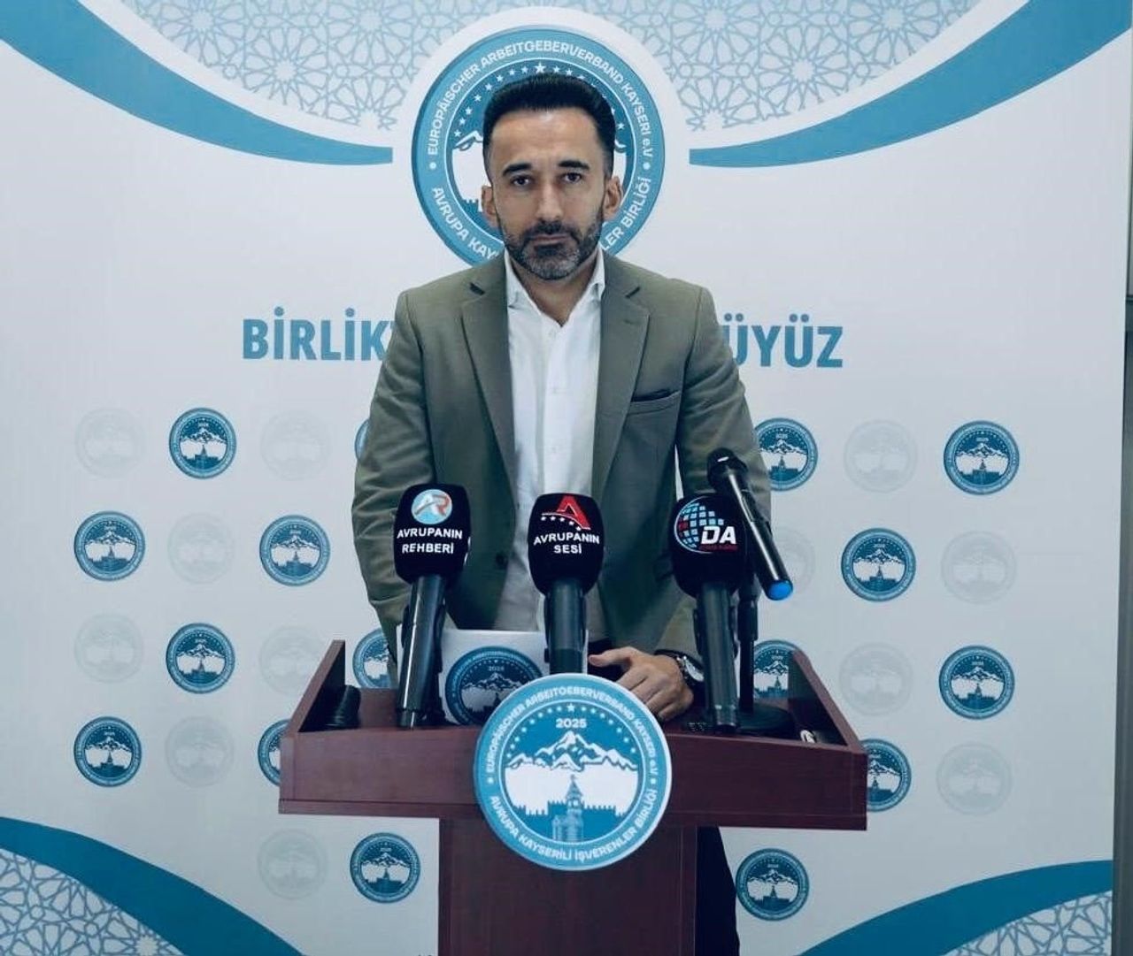 AVRUPA KAYSERİLİ İŞVERENLER BİRLİĞİ (AKİB) GENEL BAŞKAN YARDIMCISI VE HUKUK İŞLERİ KOMİSYON...