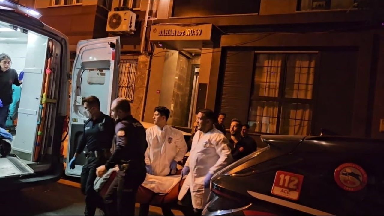 İSTANBUL ŞİŞLİ’DE, 25 YAŞINDAKİ ÜNİVERSİTE ÖĞRENCİSİ EVİNDE ÖLÜ BULUNDU. İNCELEMENİN ARDINDAN...