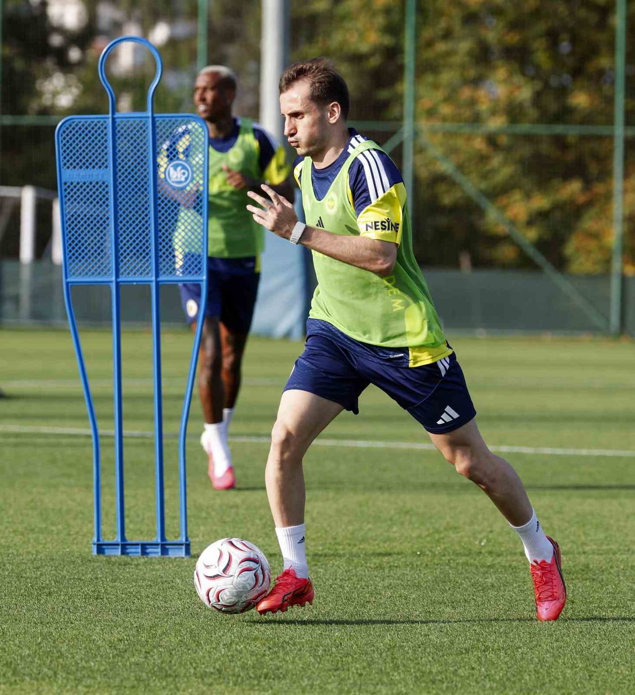 FENERBAHÇE, POLONYA EKİBİ GORNİK ZABRZE İLE DEPLASMANDA OYNAYACAĞI UEFA ŞAMPİYONLAR LİGİ 2. ÖN...