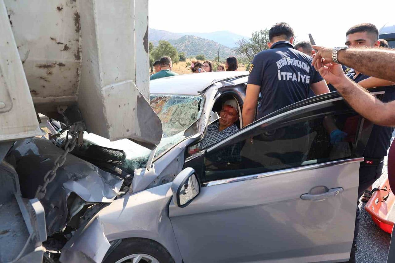 AYDIN-MUĞLA KARAYOLUNDA BUGÜN SABAH SAATLERİNDE PEŞ PEŞE MEYDANA GELEN 2 AYRI TRAFİK KAZASI...