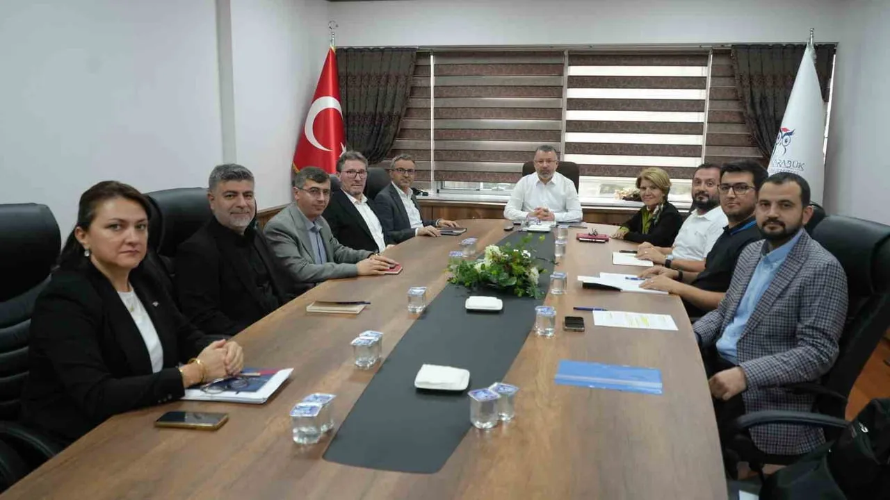 KARABÜK ÜNİVERSİTESİNDE (KBÜ) KURULMASI PLANLANAN SOSYAL İNOVASYON MERKEZİ’NİN (KASİM) KURULUŞ...