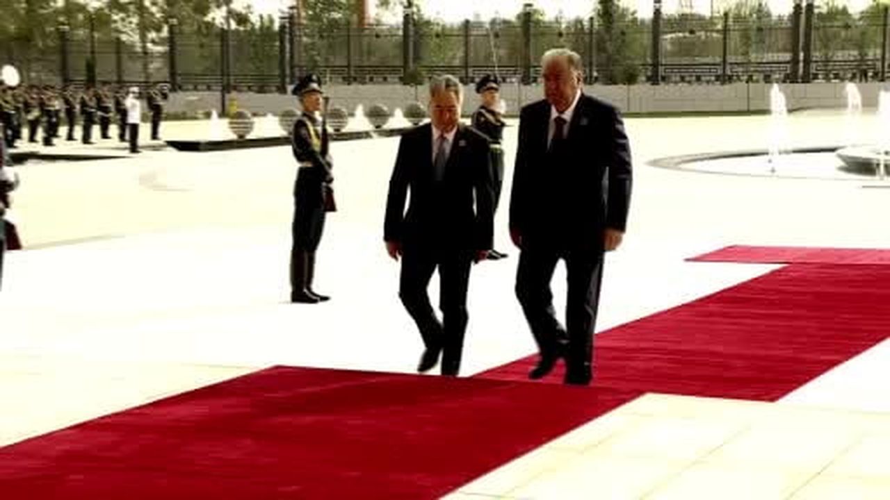 Kırgızistan'ın başkenti Bişkek'te düzenlenen Şanghay İşbirliği Örgütü (ŞİÖ) Zirvesi...