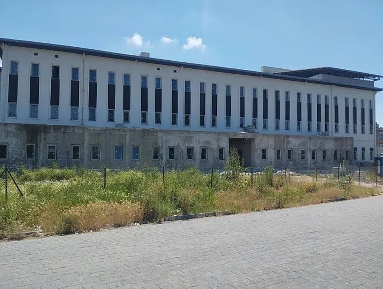 SAMSUN'UN ÇARŞAMBA İLÇESİNDE UZUN SÜREDİR ATIL DURUMDA KALAN 48 MİLYON 890 BİN TL PROJE BEDELLİ...