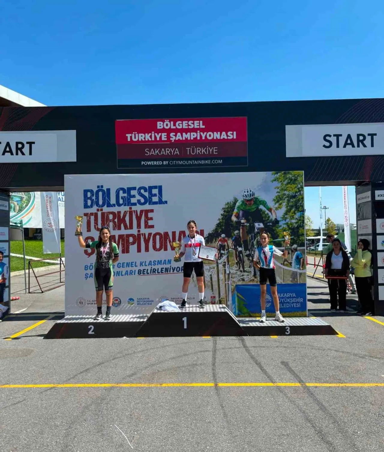 SAKARYA’DA DÜZENLENEN DAĞ BİSİKLETİ BÖLGESEL TÜRKİYE ŞAMPİYONASI’NDA KAYSERİLİ SPORCULAR 3 ALTIN...