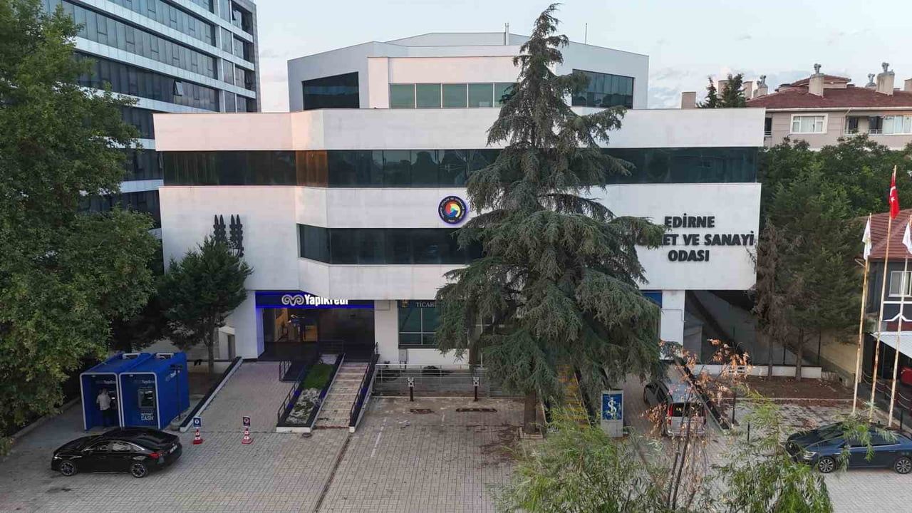 EDİRNE’DE ODA BİNASINDAKİ KAÇAK YAPI İDDİALARININ ARAŞTIRILMASINI İSTEDİ