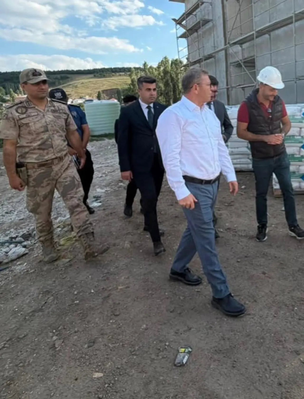 KARS VALİSİ ZİYA POLAT, SUSUZ’DA İNCELEMELERDE BULUNDU(KARS-İHA)