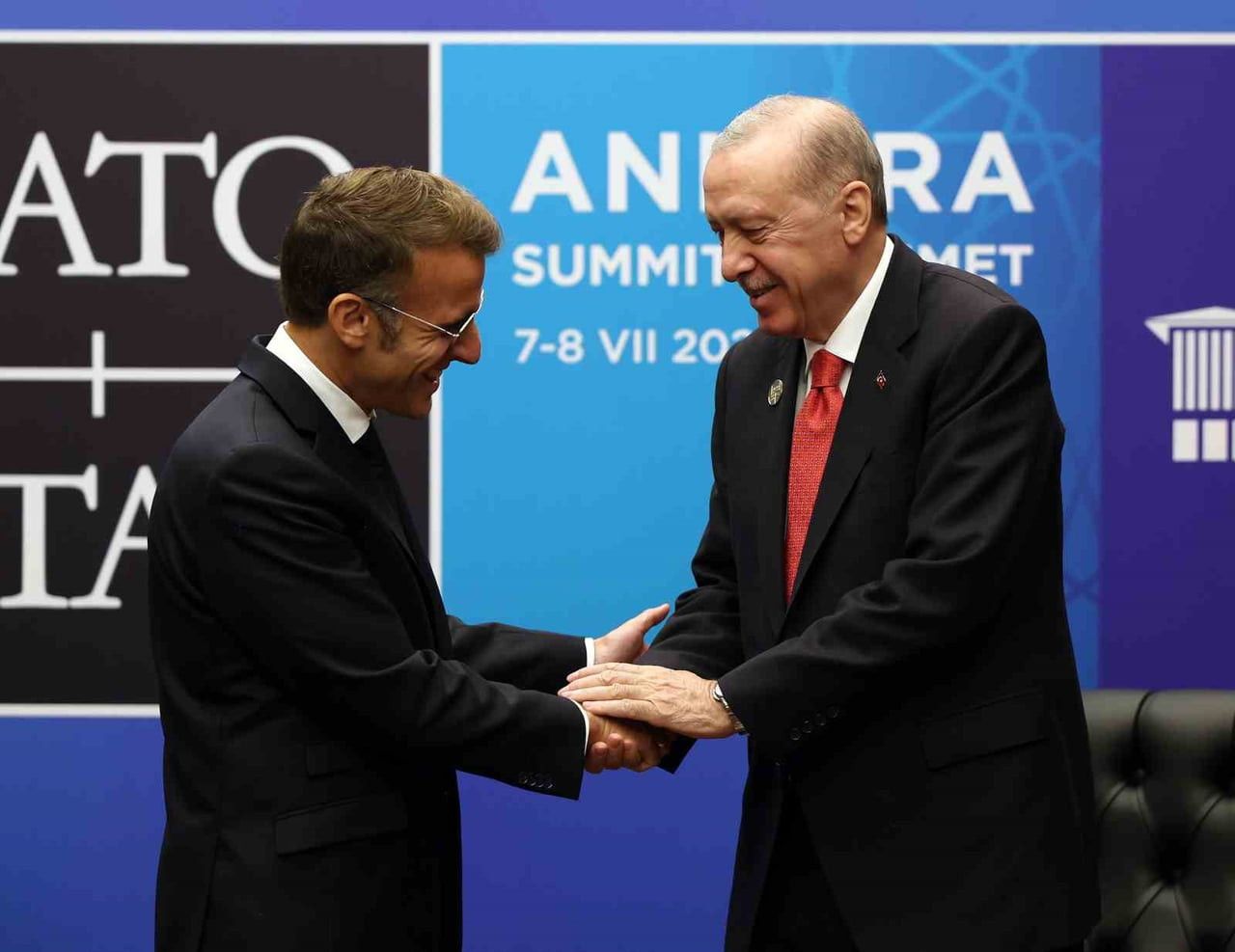 CUMHURBAŞKANI RECEP TAYYİP ERDOĞAN, TÜRKİYE'DE DÜZENLENEN NATO ZİRVESİ KAPSAMINDA FRANSA...