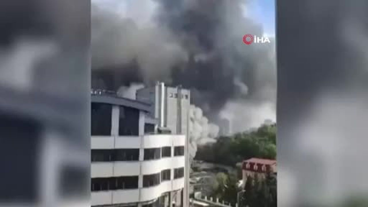Rusya'nın Ukrayna'nın başkenti Kiev'de aralarında iki petrol istasyonunun da bulunduğu çok sayıda...