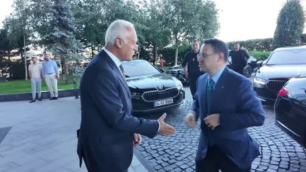 Bakan Gürlek, DEİK Yönetim Kurulu Toplantısı’nda yatırım ortamının geliştirilmesine yönelik hukuk...