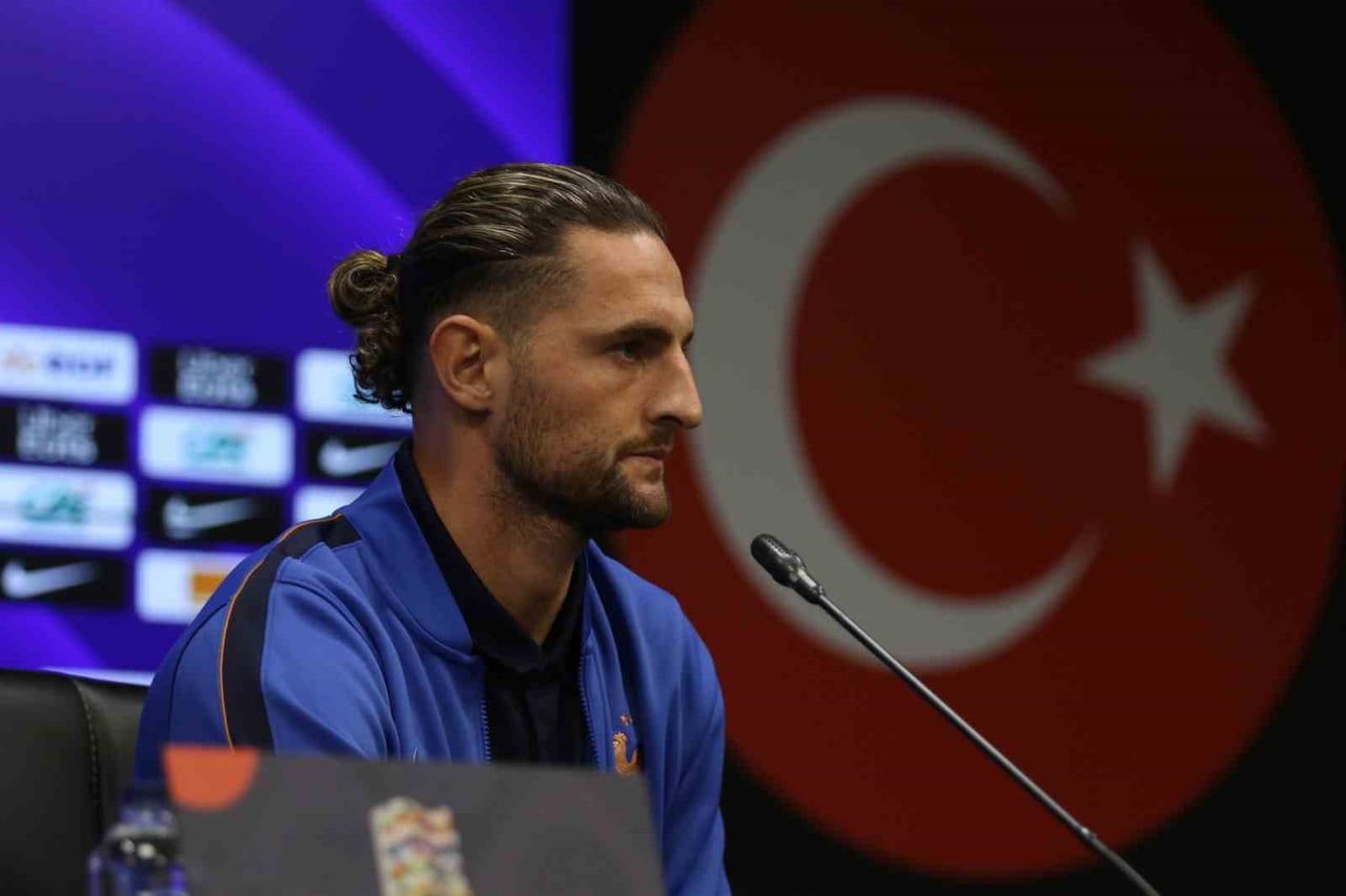 FRANSA MİLLİ TAKIMI OYUNCUSU ADRİEN RABİOT, TÜRKİYE MAÇI ÖNCESİ YAPTIĞI AÇIKLAMADA, "ULUSLAR...