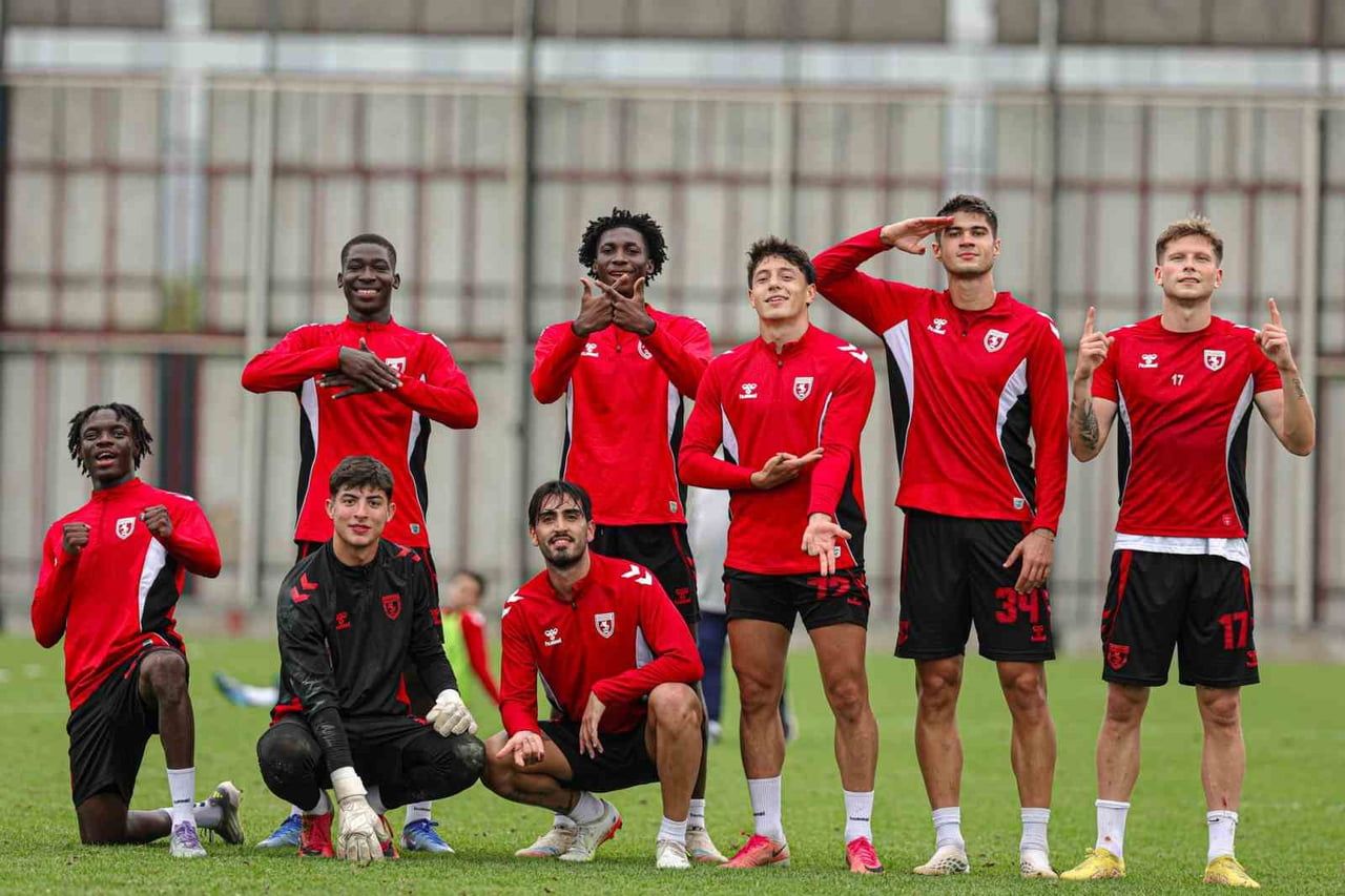SAMSUNSPOR, SÜPER LİG’İN 6. HAFTASINDA DEPLASMANDA ERZURUMSPOR FK İLE OYNAYACAĞI KARŞILAŞMANIN...