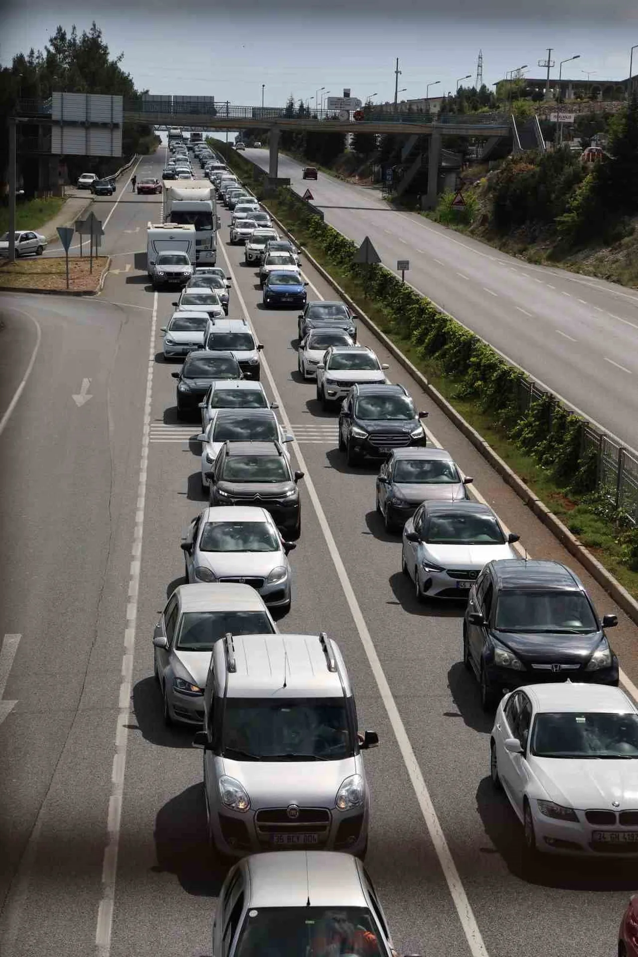 MUĞLA’DA MOTORLU KARA TAŞITI SAYISI, EYLÜL AYINDA BİR ÖNCEKİ DÖNEME GÖRE YÜZDE 2,28 ARTARAK 798...