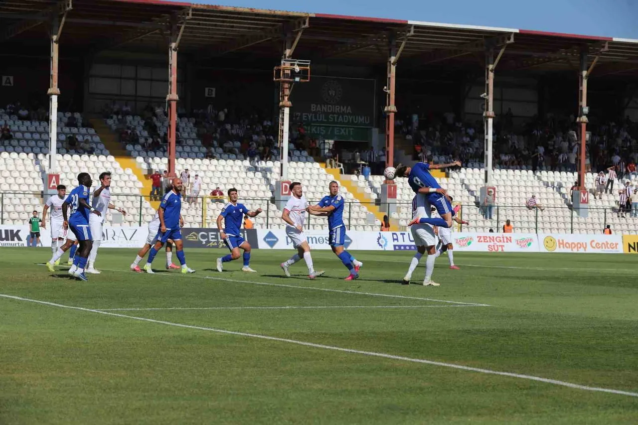 TRENDYOL 1. LİG’İN 6. HAFTASINDA BANDIRMASPOR, SAHASINDA KARŞILAŞTIĞI BOLUSPOR'U 6-0 MAĞLUP...