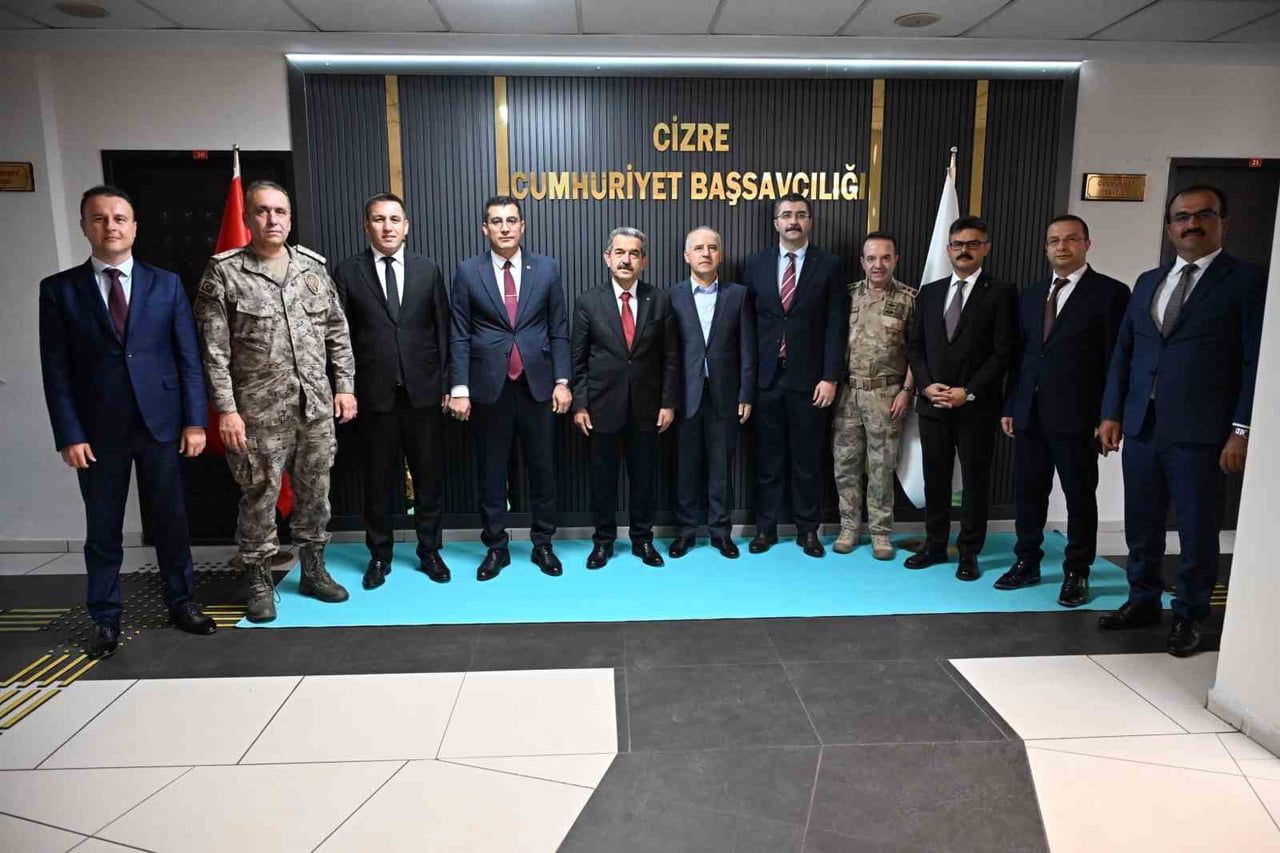 ŞIRNAK İL PROTOKOLÜ VE ÜST DÜZEY YARGI MENSUPLARI, CİZRE CUMHURİYET BAŞSAVCISI HASAN KÖROĞLU İLE...