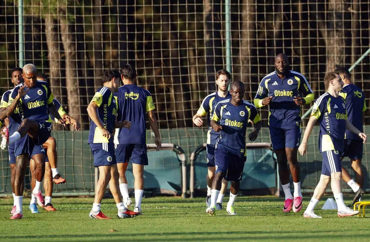 FENERBAHÇE, TRENDYOL SÜPER LİG’İN 2. HAFTASINDA YARIN SAHASINDA KONYASPOR İLE OYNAYACAĞI MAÇIN...
