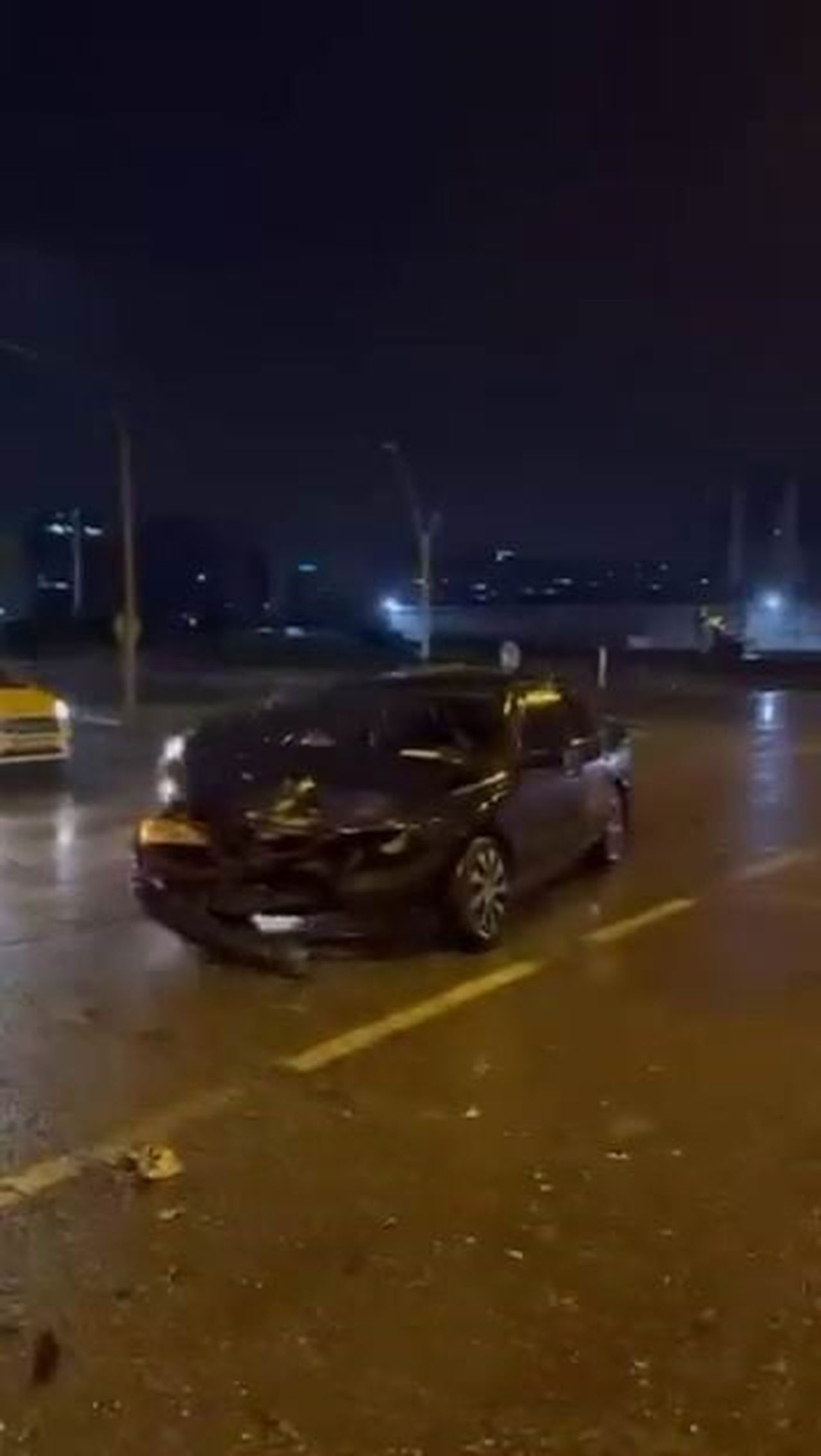 DİYARBAKIR’DA İKİ ARACIN ÇARPIŞMASI SONUCU MEYDANA GELEN TRAFİK KAZASINDA 2 KİŞİ...