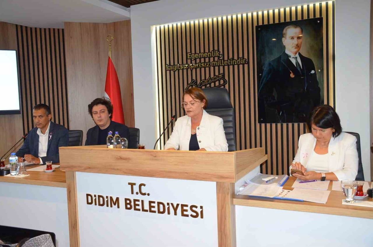 DİDİM BELEDİYE MECLİSİ’NDE "VAKIFLARIN" YERİ İÇİN BAŞKAN GENÇAY’A YETKİ VERİLDİ