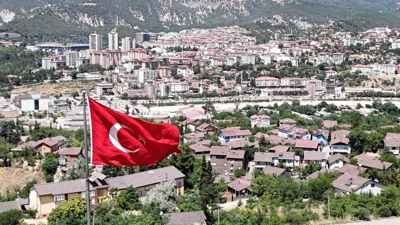 KARABÜK'TE HAZİRAN AYINDA 321 KONUT VE 28 İŞ YERİ SATIŞI GERÇEKLEŞTİ.