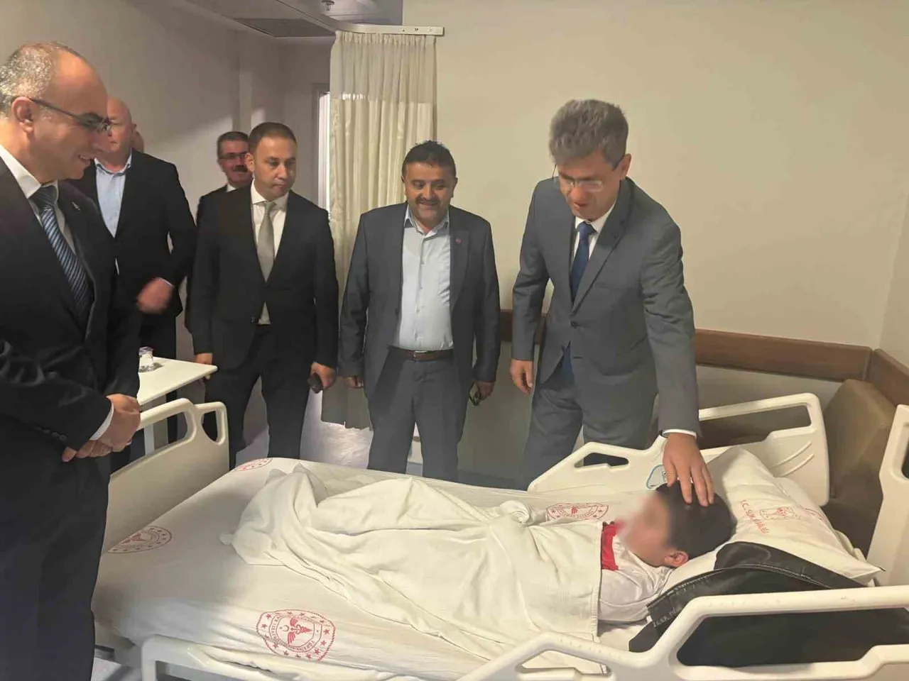 GÖRELE KAYMAKAMI İBRAHİM CİVELEK, İLÇE MİLLİ EĞİTİM MÜDÜRÜ ŞAKİR MARANCI VE YAZI İŞLERİ MÜDÜRÜ...