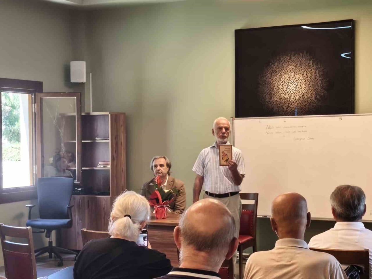 TASAVVUF ALANINDAKİ ÇALIŞMALARIYLA TANINAN PROF. DR. MUSTAFA KARA SÜLEYMAN ÇELEBİ TÜRBESİNDE...