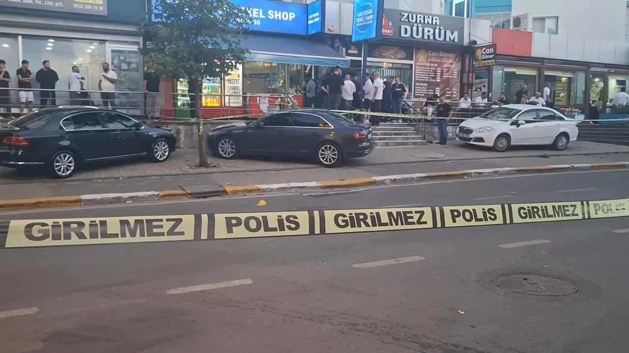 SANCAKTEPE’DE KİMLİĞİ HENÜZ BELİRLENEMEYEN KİŞİ YA DA KİŞİLER TARAFINDAN BİR İŞ YERİNE SİLAHLI...