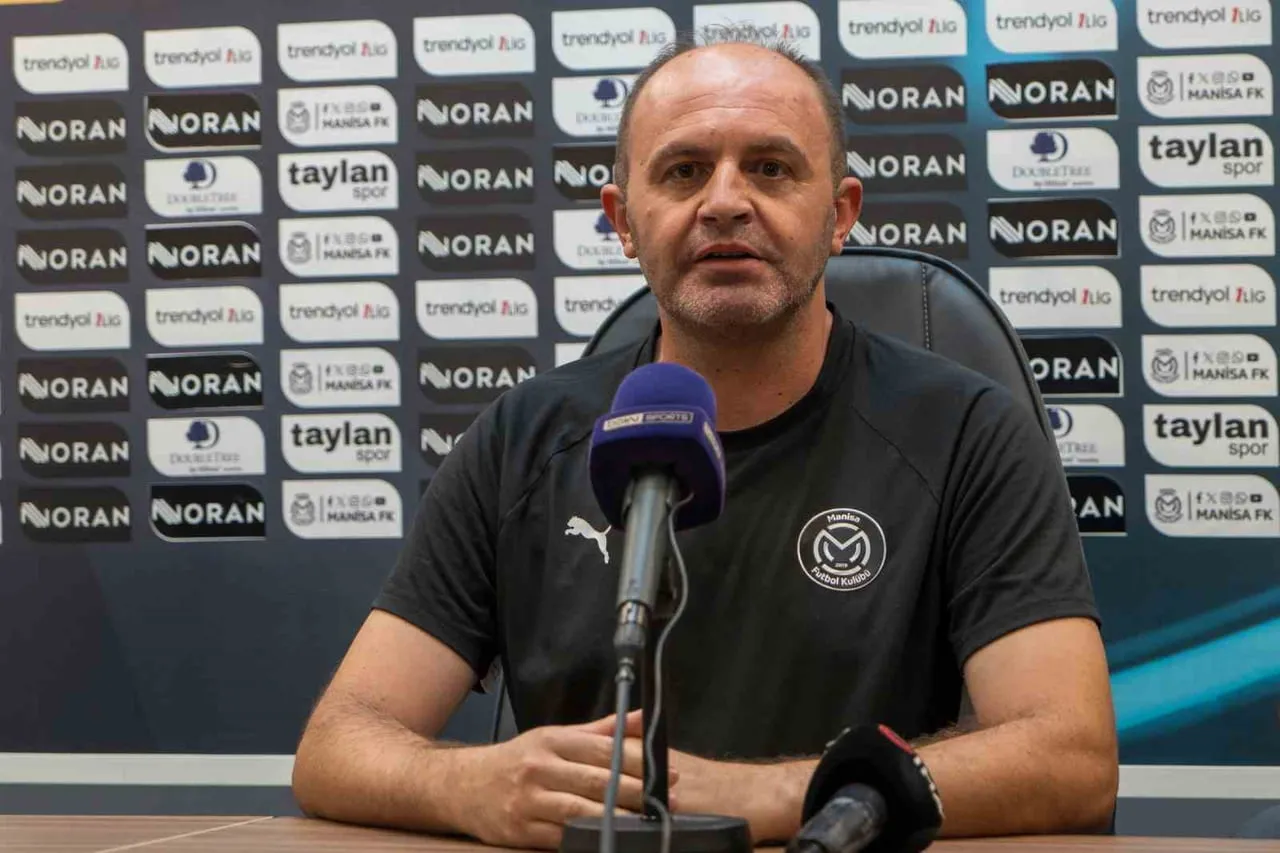 MANİSA FK TEKNİK DİREKTÖRÜ SELMAN COŞKUN: "CİDDİ BİR İSTEK VE ARZUYLA MAÇA GERÇEKTEN İYİ BAŞLADIK...
