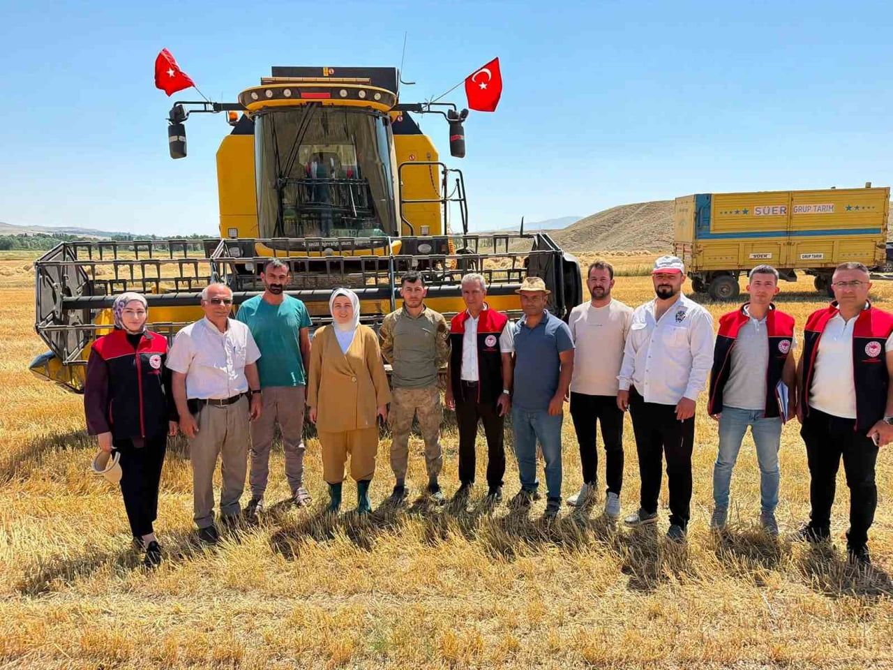TAŞLIÇAY KAYMAKAMI KÜBRA BAKA KILIÇ, SAHA ÇALIŞMALARINDAKİ AKTİF TUTUMUYLA BİR KEZ DAHA DİKKAT...