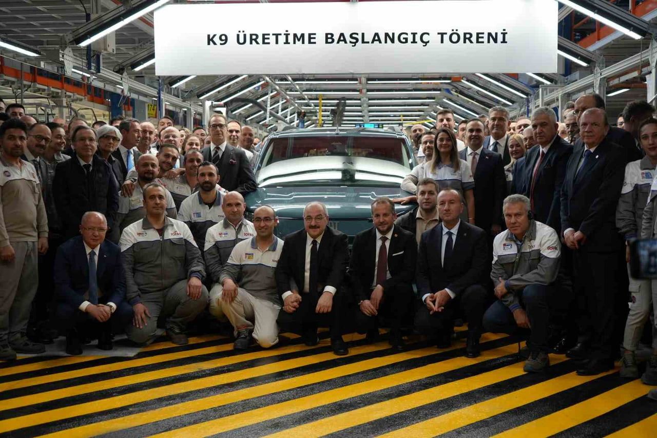 BURSA OTOMOTİV SANAYİSİNDE YENİ BİR DÖNEM BAŞLADI. TOFAŞ’IN BURSA FABRİKASINDA 300 MİLYON DOLARLIK...
