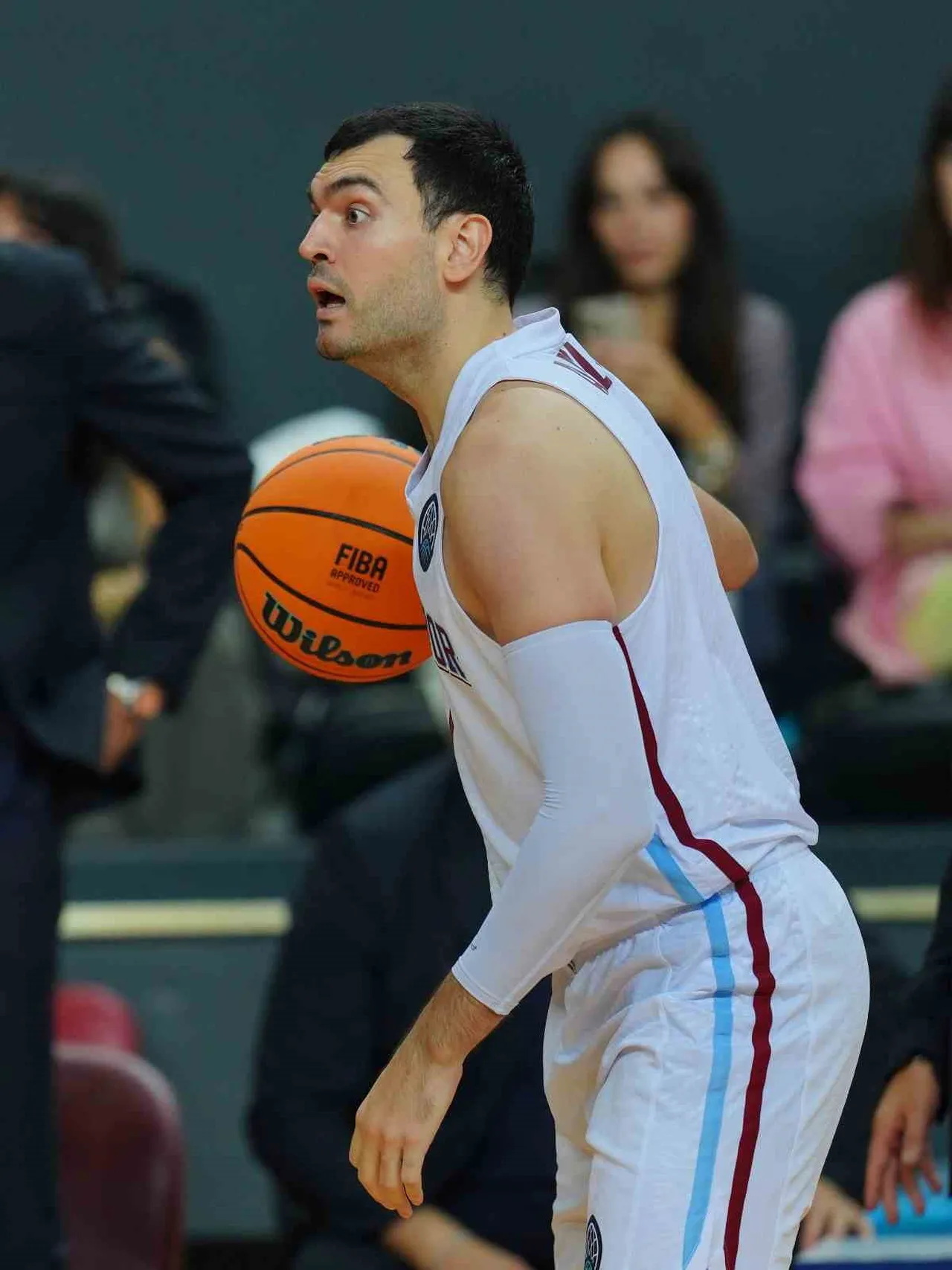 BASKETBOL ŞAMPİYONLAR LİGİ'NDE İLK MAÇINA ÇIKAN TRABZONSPOR SAHASINDA KARŞILAŞTIĞI FRANSA EKİBİ...