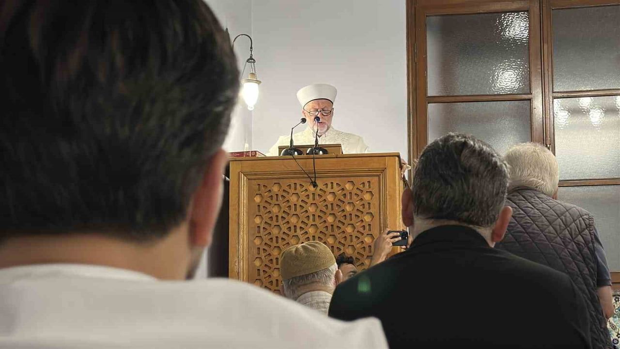 PEYGAMBER EFENDİMİZ HZ. MUHAMMED'İN (SAV) DOĞUM GECESİ OLAN MEVLİT KANDİLİ SAKARYA'DA, DUALARLA...