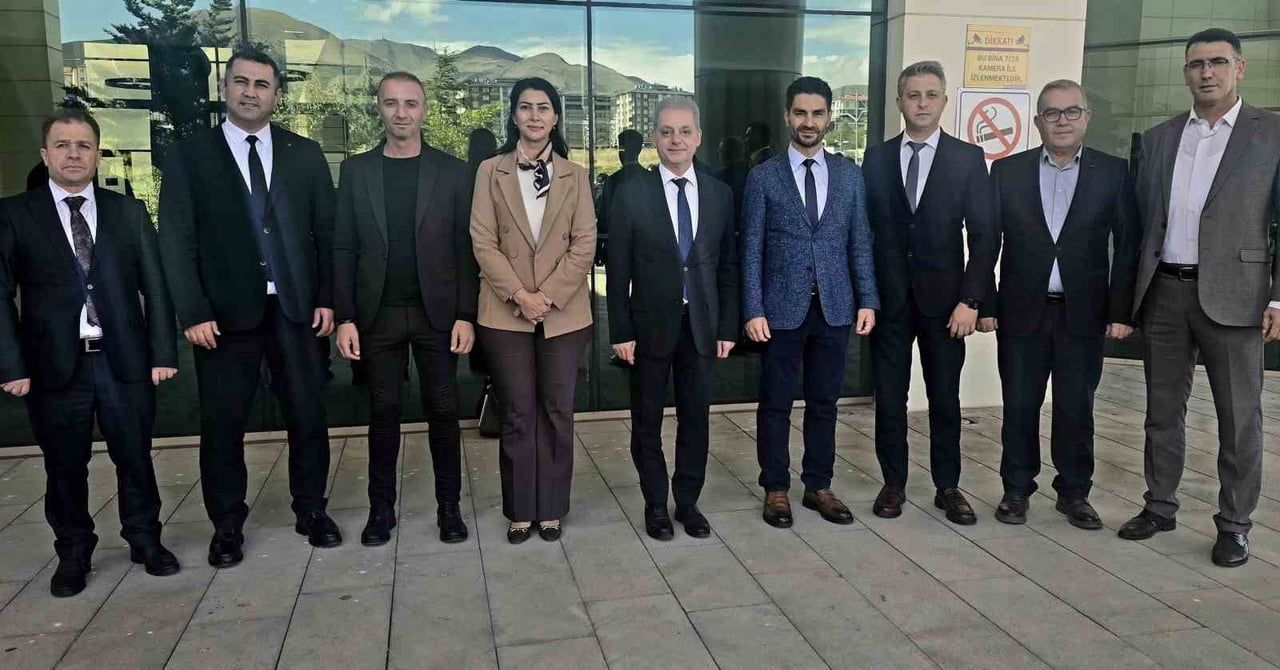 ERZİNCAN İL SAĞLIK MÜDÜRLÜĞÜ YÖNETİCİLERİ, SAĞLIK BAKANLIĞINCA YÜRÜTÜLEN RİSK ESASLI DENETİM...