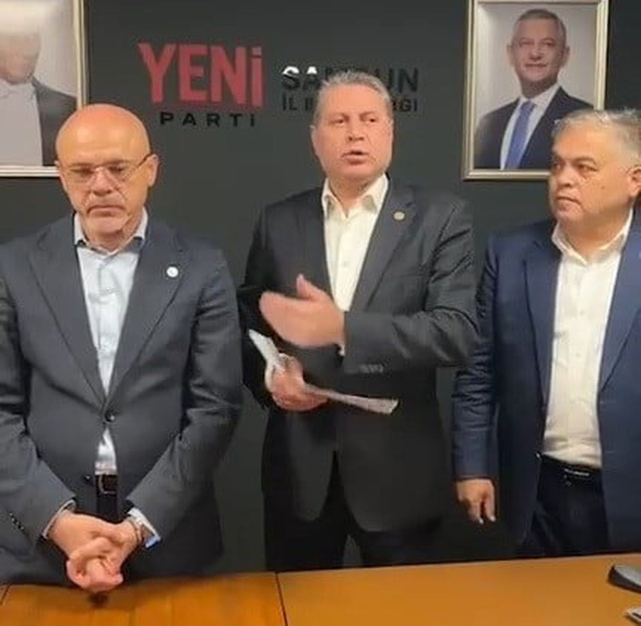 YENİ PARTİ SAMSUN İL BAŞKANLIĞI'NDA 17 İLÇENİN KATILIMIYLA YAPILAN ÖN SEÇİMDE KURUCU İL BAŞKANI...