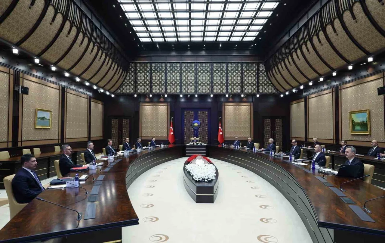 CUMHURBAŞKANI RECEP TAYYİP ERDOĞAN'IN BAŞKANLIĞINDA, SİBER GÜVENLİK KURULU TOPLANTISI...
