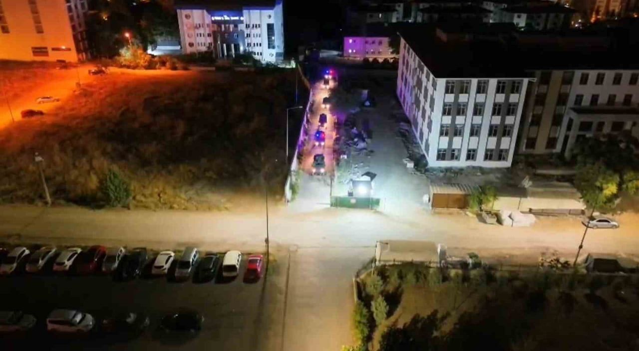 EKİPLER, KOM, POLİS ÖZEL HAREKAT, JANDARMA ÖZEL HAREKAT TİMLERİ VE İNSANSIZ HAVA ARAÇLARININ...