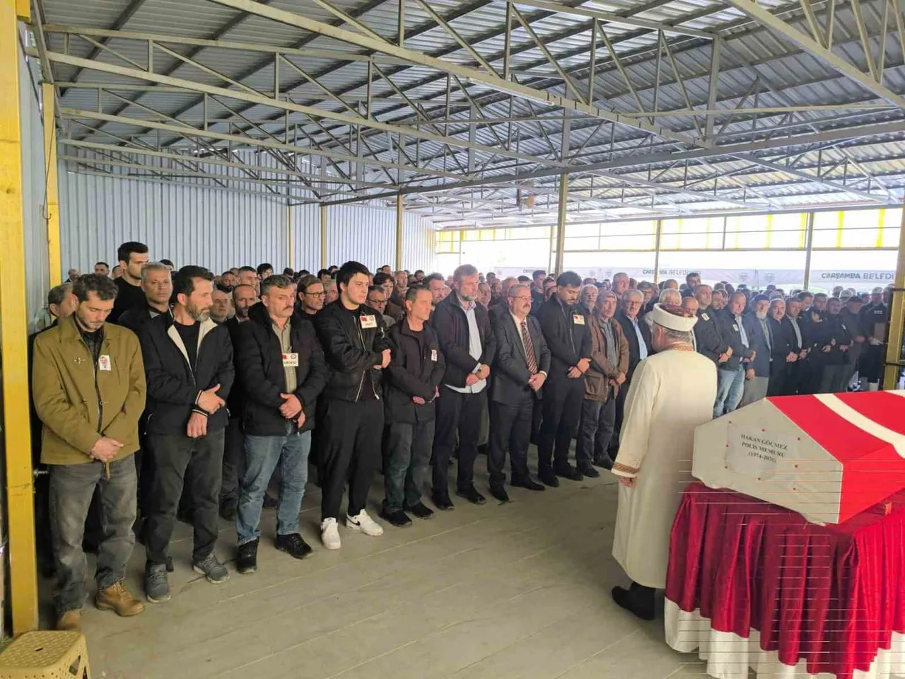 52 YAŞINDAKİ POLİS MEMURU, MEMLEKETİ SAMSUN'UN ÇARŞAMBA İLÇESİNDE DÜZENLENEN TÖRENLE SON...