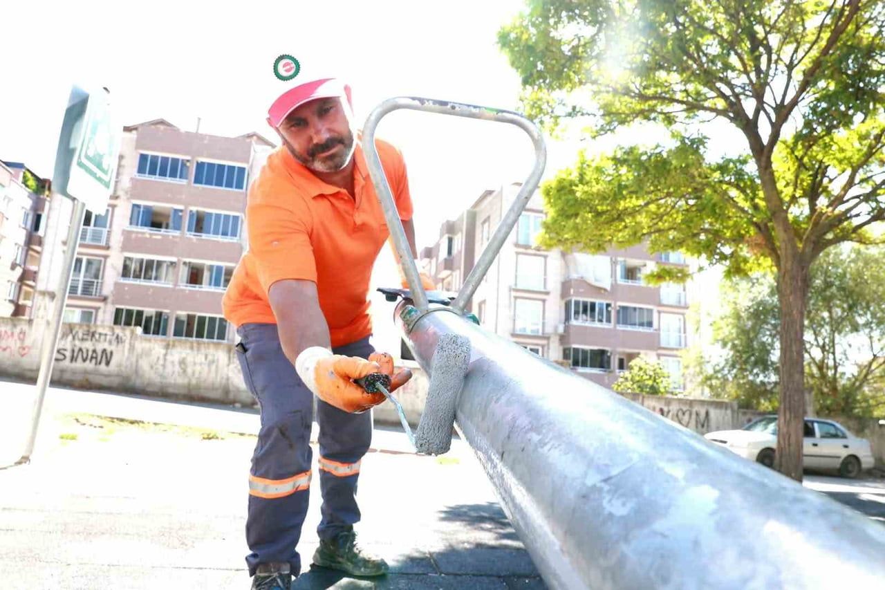 OSMANGAZİ BELEDİYESİ, İLÇEDEKİ ORTAK YAŞAM ALANLARININ NİTELİĞİNİ ARTIRMAK AMACIYLA BAKIM VE...