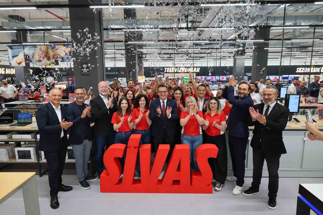 TÜRKİYE’DEKİ BÜYÜMESİNİ SÜRDÜREN MEDİAMARKT TÜRKİYE, YENİ MAĞAZASINI SİVAS’TA...