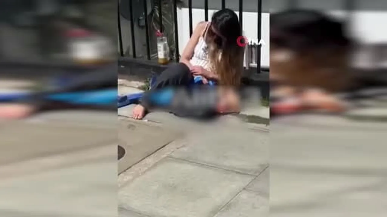 İngiltere'nin başkenti Londra'da haziran ayında kokain kullanımından sokakta baygın halde bulunan...